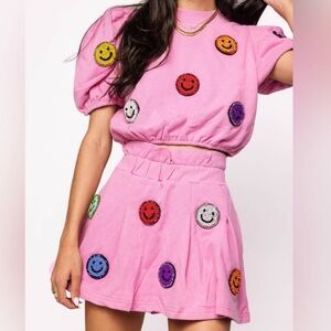 QOS Smiley Shirt and Skort